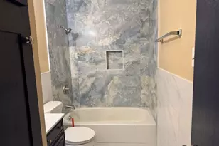 4717 Redwood Dr, Garland, TX 75043 - Photo 12