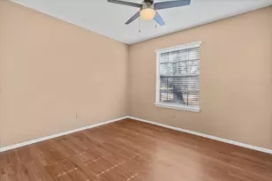 3807 Glengate Dr, Arlington, TX 76016 - Photo 10