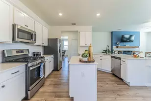 1240 Almond Rd, Azle, TX 76020 - Photo 8