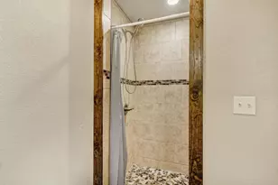 8489 Three Creek Ct, Granbury, TX 76049 - Photo 26