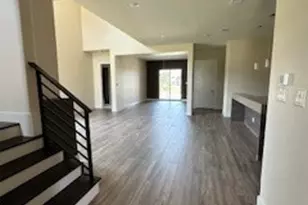 524 Elias St, DeSoto, TX 75115 - Photo 4