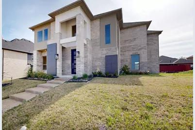 416 Newpark, DeSoto, TX 75115 - Photo 1