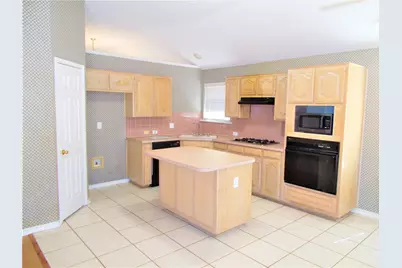 914 Heritage Parkway S, Allen, TX 75002 - Photo 8