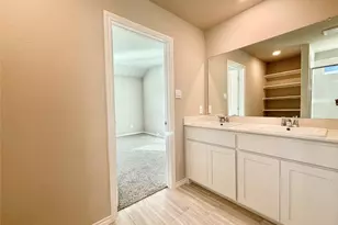 8437 Hollymead Ln, Fort Worth, TX 76131 - Photo 14