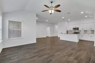 11605 Alpine Springs Dr, Aubrey, TX 76227 - Photo 12