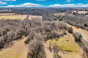 2206 Bells Chapel Rd, Waxahachie, TX 75165 - Photo 4