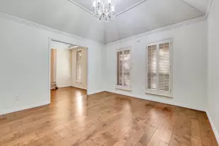 9141 Loma Vista Dr, Dallas, TX 75243 - Photo 12