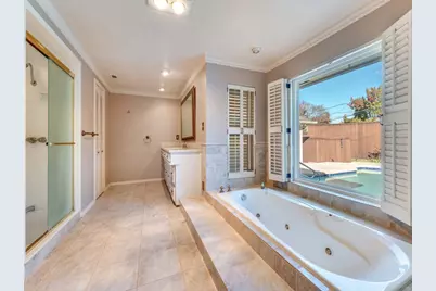 9141 Loma Vista Drive, Dallas, TX 75243 - Photo 14