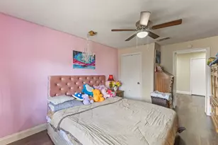 1206 Hillside Dr, Grand Prairie, TX 75051 - Photo 14