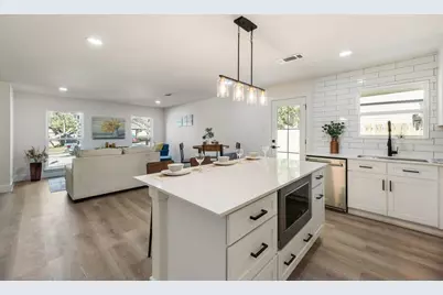 2014 Rose Hill Road, Carrollton, TX 75007 - Photo 8