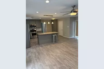 1131 Forester Drive, Dallas, TX 75216 - Photo 10