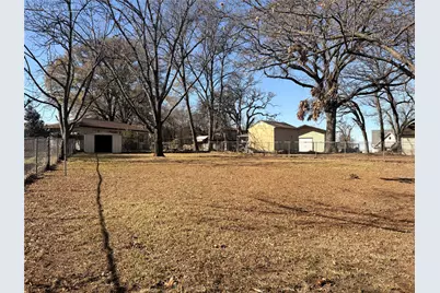 111 Harbor Haven Street, Mabank, TX 75156 - Photo 18