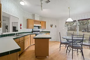 418 Broken Bow, Quitman, TX 75783 - Photo 12