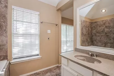 4031 Rocky Ledge Drive, Balch Springs, TX 75180 - Photo 14