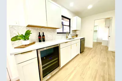 10916 Wyatt Street, Dallas, TX 75218 - Photo 6
