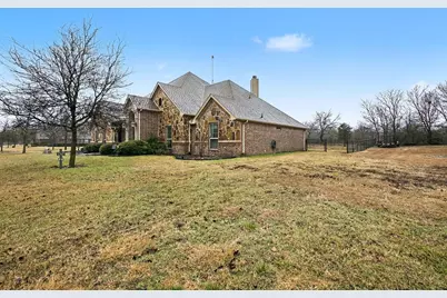 5936 Palcheff Drive, Fort Worth, TX 76126 - Photo 2