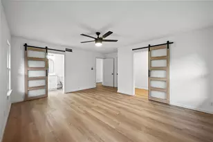 512 Shadowbrook Ln, Hurst, TX 76053 - Photo 26