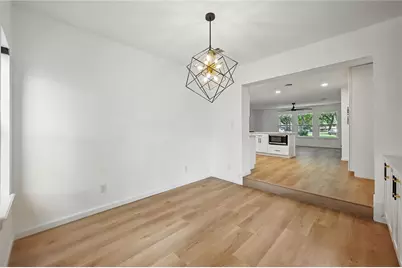 512 Shadowbrook Lane, Hurst, TX 76053 - Photo 14