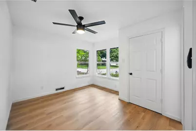 512 Shadowbrook Lane, Hurst, TX 76053 - Photo 30