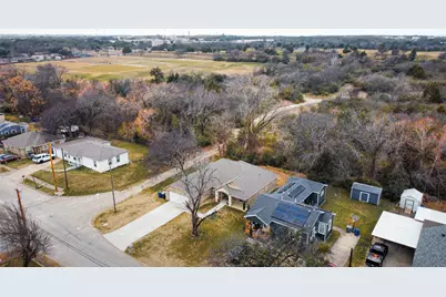 1317 Dacki Avenue, Dallas, TX 75211 - Photo 36
