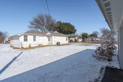 312 Hillcrest Avenue, Richardson, TX 75081 - Photo 26