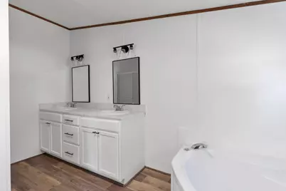 4504 E Kenwood Court, Granbury, TX 76049 - Photo 20