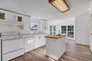 4504 E Kenwood Ct, Granbury, TX 76049 - Photo 12