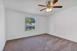 4504 E Kenwood Ct, Granbury, TX 76049 - Photo 26