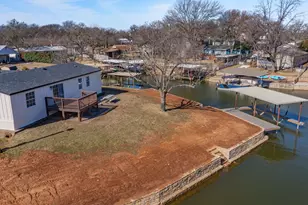 4504 E Kenwood Ct, Granbury, TX 76049 - Photo 4