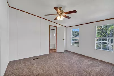 4504 E Kenwood Court, Granbury, TX 76049 - Photo 10