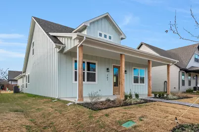 207 W 7th Street, Justin, TX 76247 - Photo 4