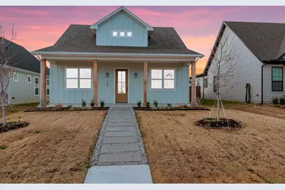 207 W 7th Street, Justin, TX 76247 - Photo 1