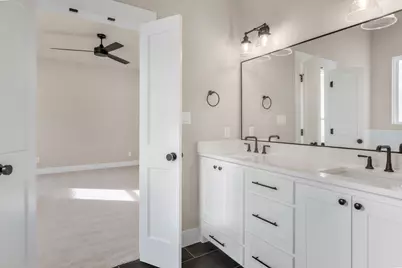 207 W 7th Street, Justin, TX 76247 - Photo 20