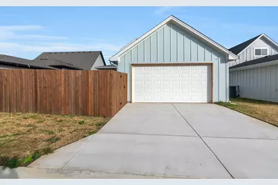 207 W 7th Street, Justin, TX 76247 - Photo 40