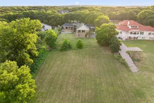 8542 Meadowbrook Dr, Fort Worth, TX 76120 - Photo 26