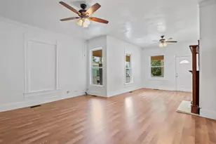 1123 W Gandy St, Denison, TX 75020 - Photo 8
