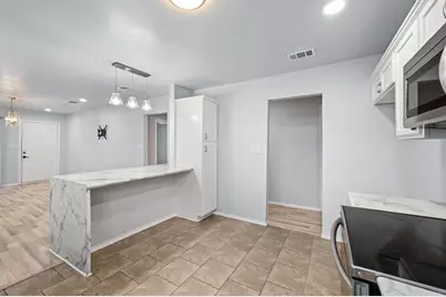 5617 Blackmore Avenue, Fort Worth, TX 76107 - Photo 8