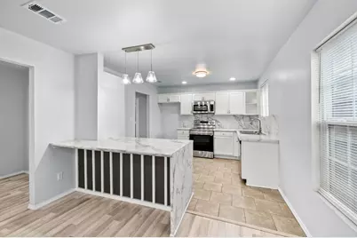 5617 Blackmore Avenue, Fort Worth, TX 76107 - Photo 4