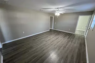 8335 Tenino St, Dallas, TX 75217 - Photo 10