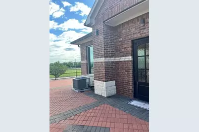 5454 Surrey Path #202, Frisco, TX 75034 - Photo 2