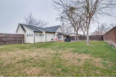 108 N Baker Street, Ferris, TX 75125 - Photo 24