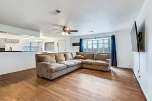 108 N Baker St, Ferris, TX 75125 - Photo 6