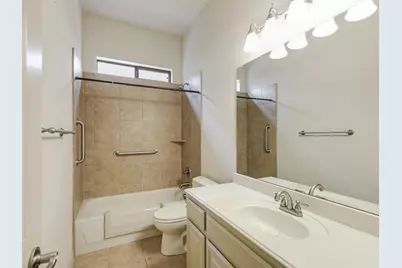 10912 Yorkshire Lane, Frisco, TX 75033 - Photo 12