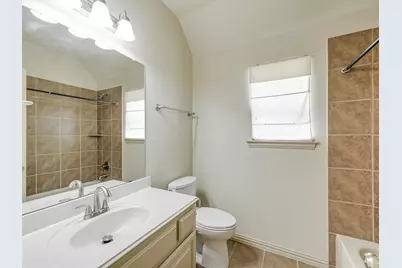 10912 Yorkshire Lane, Frisco, TX 75033 - Photo 28