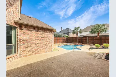 10912 Yorkshire Lane, Frisco, TX 75033 - Photo 34
