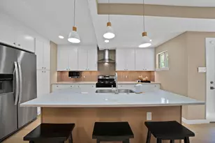 12135 Oberlin Dr, Dallas, TX 75243 - Photo 4