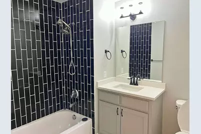 2619 Stephenson Drive, Dallas, TX 75215 - Photo 6