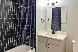 2619 Stephenson Dr, Dallas, TX 75215 - Photo 6