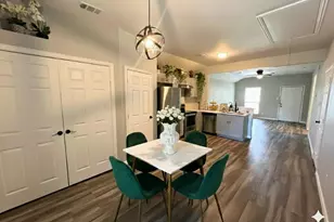 2619 Stephenson Dr, Dallas, TX 75215 - Photo 4