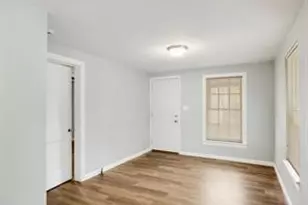 519 Sunnyside Ave, Cockrell Hill, TX 75211 - Photo 18